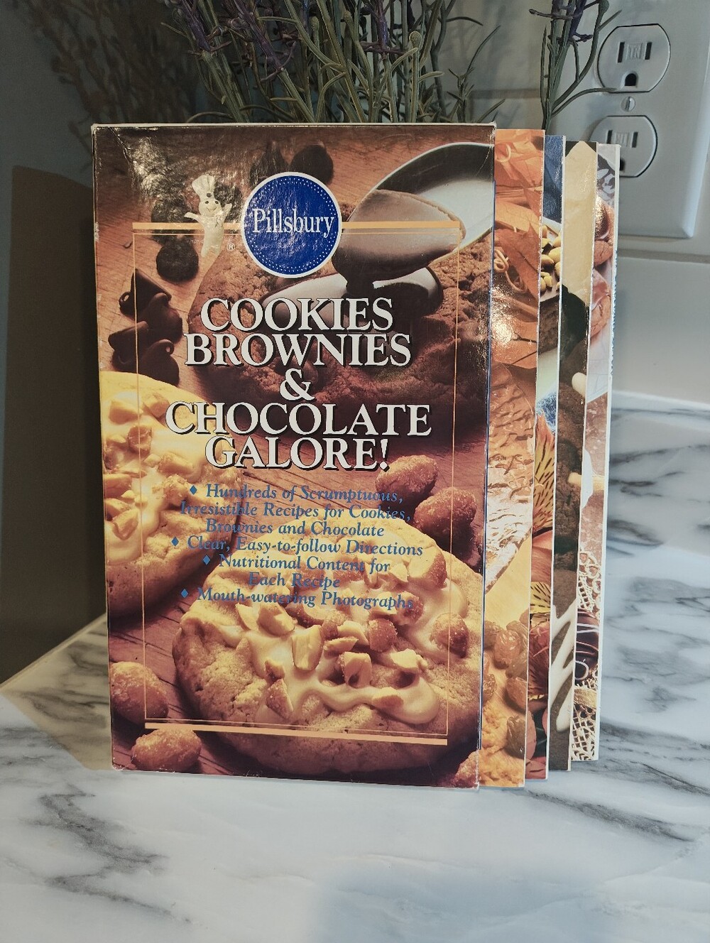 Vintage Pillsbury Cookies, Brownies & Chocolate Galore! 4-Book Box Set